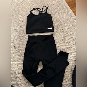 Calvin Klein Performance Ribbed Set Size small